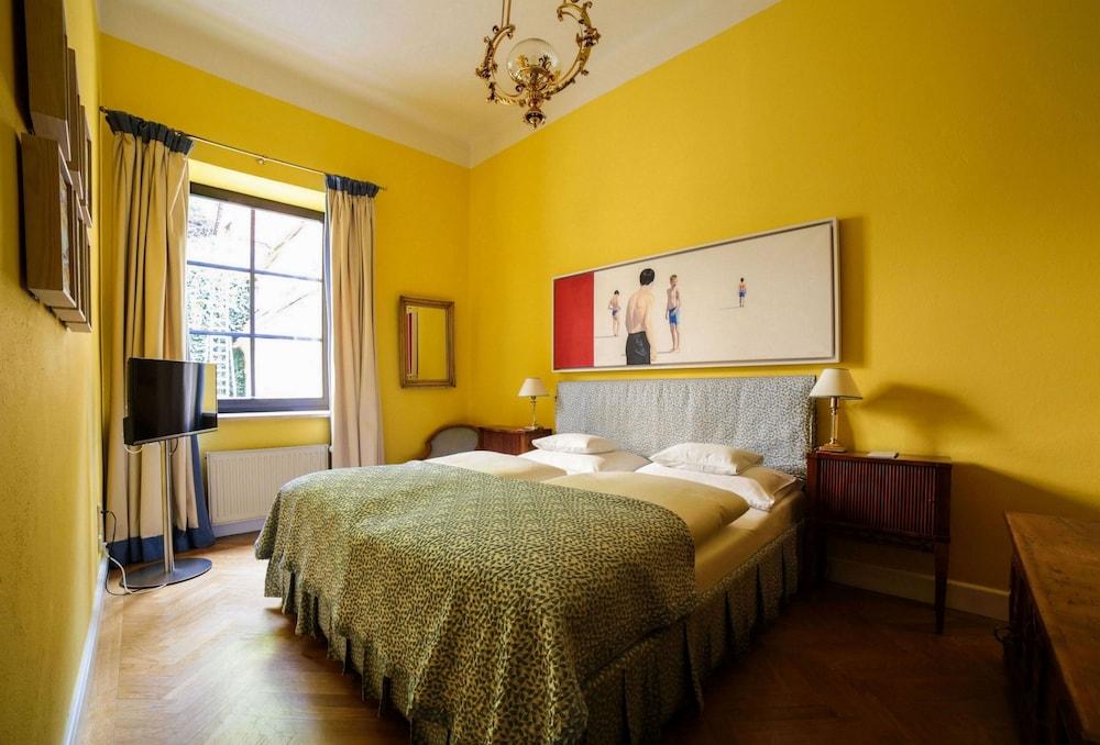 Schlossberghotel Graz Exterior foto A room at the Hotel Axelmannstein